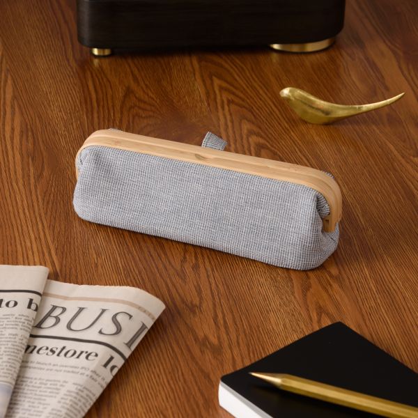 UROKI Pen pouch_2021_pm_1500p_ (1)